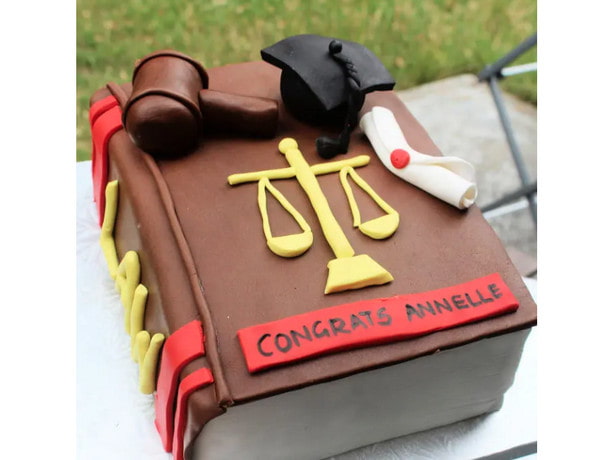 Nápady na maturitní dort s tématikou právníka