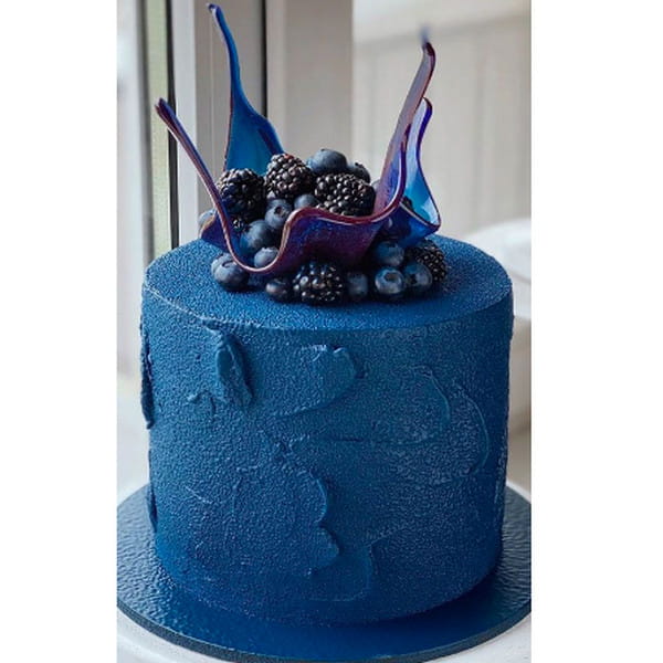Modrý sametový maturitní dort nápady