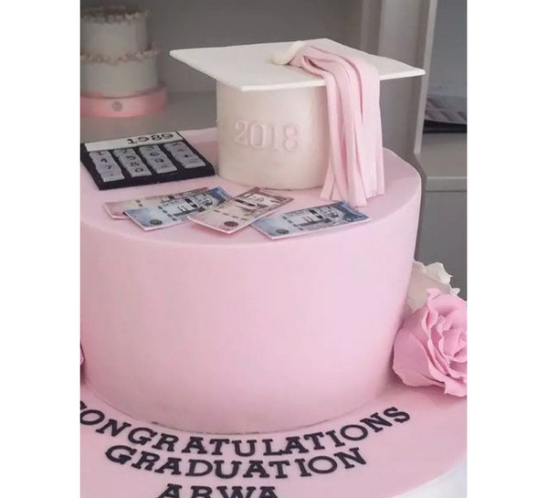 Ideas de pastel de graduación de diseño rosa