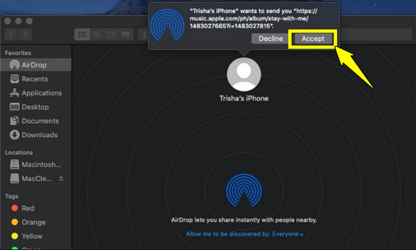 使用 iCloud 通过隔空投送将音乐从 iPhone 传输到 Mac
